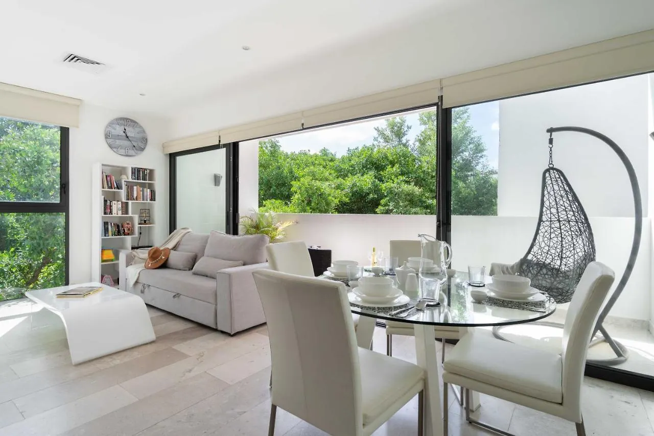 Mexication Beach Bliss: Stylish Playa Getaway Playa del Carmen Messico